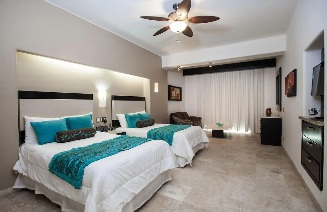 Zafiro Beach Boutique Resort-1