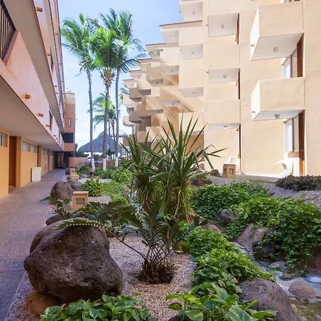 Costa De Oro Beach Hotel-3